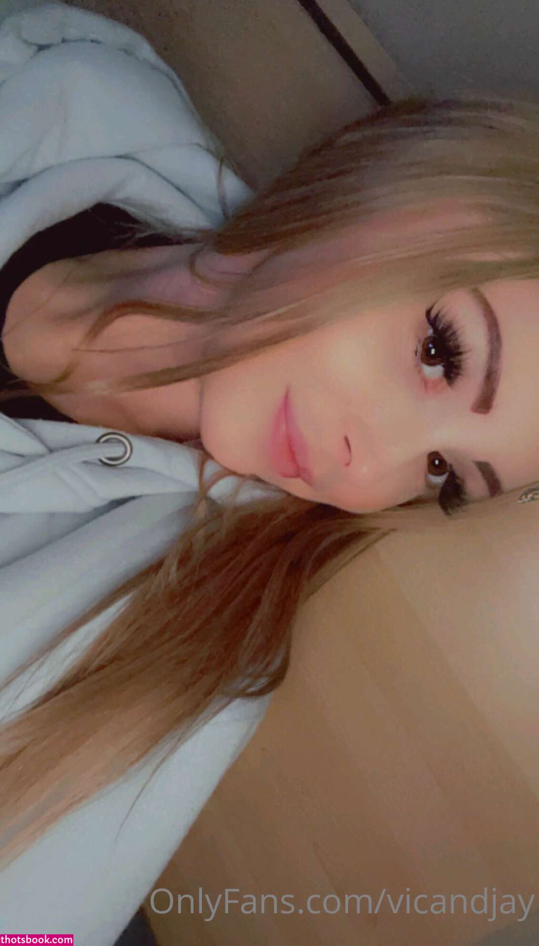 Victoriax018 Photo #3