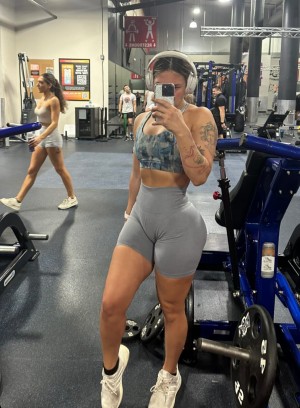 Bella Potocny Photo #38