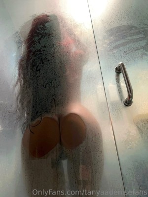 Tanyaa Denise Photo #13