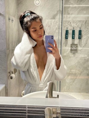 Its Vanessasize Photo #20