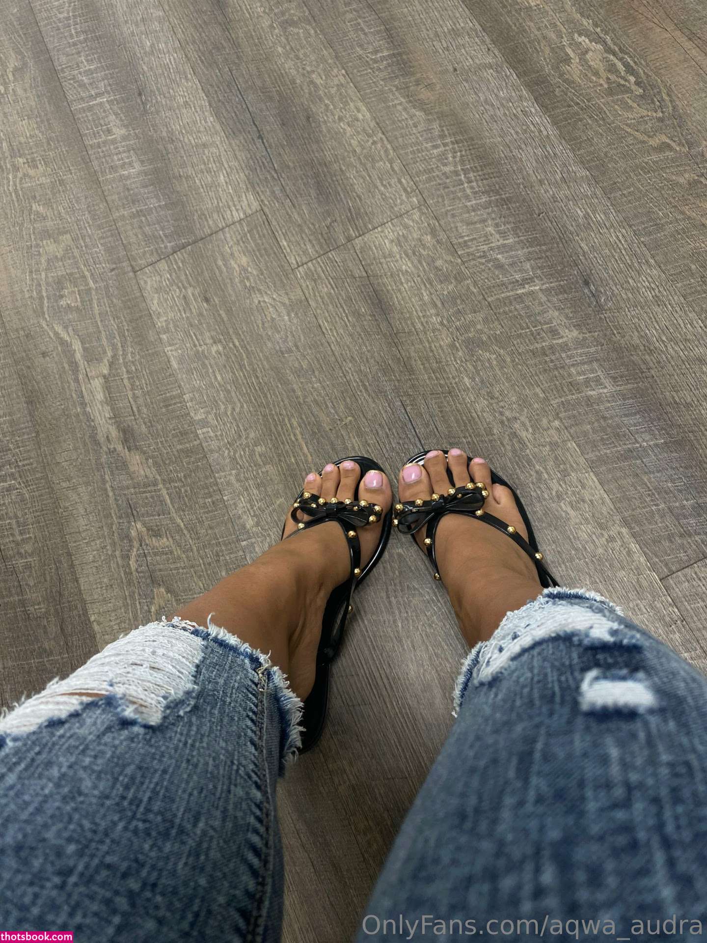 Aqwa Audra Photo #26