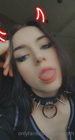 Purtygoth Photo #7