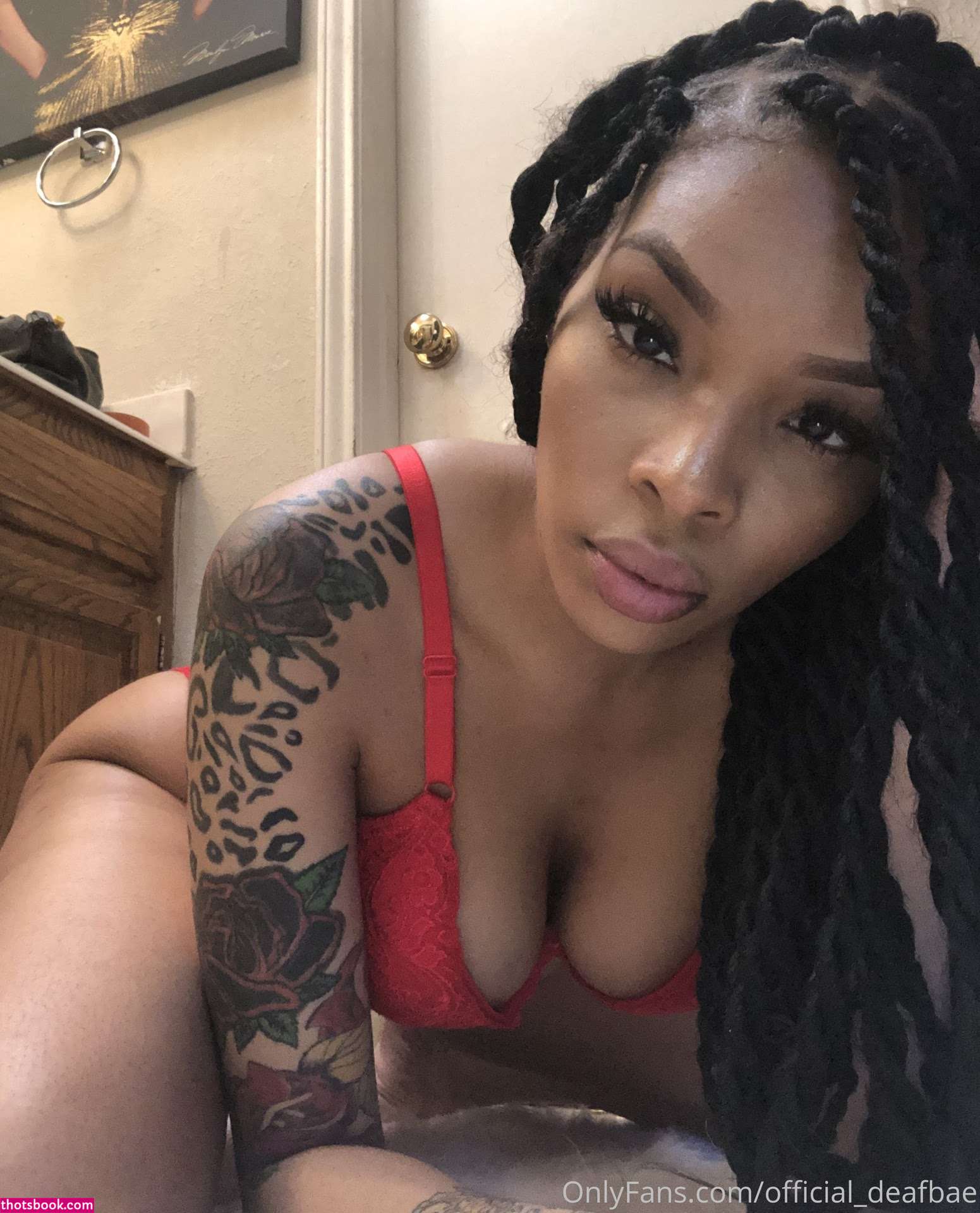 Officialdeafbae Photo #11