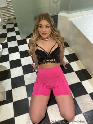 Vivien Esc Photo #29