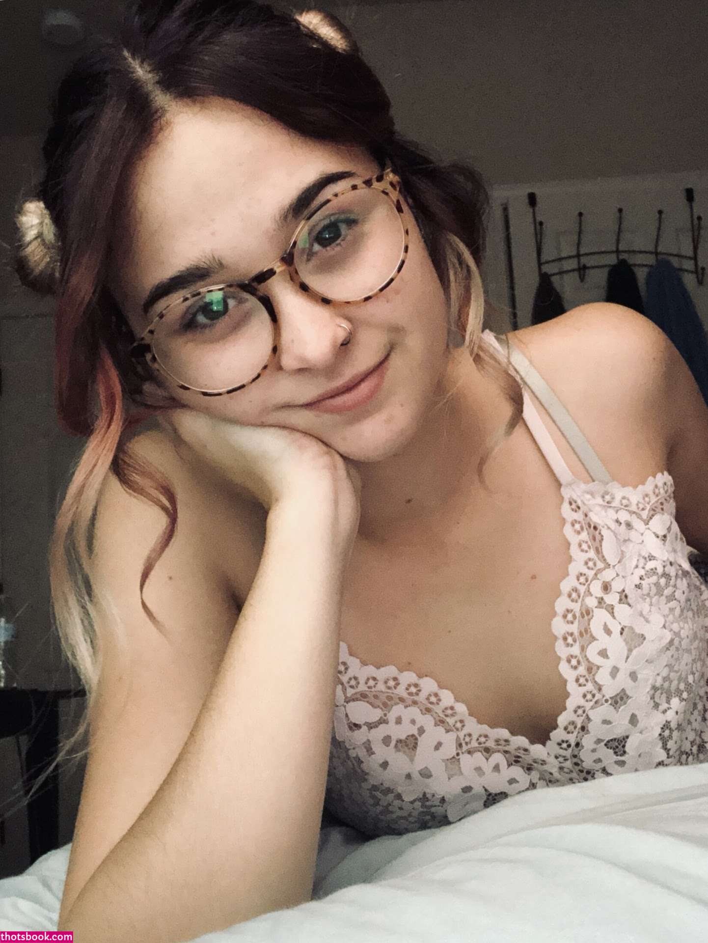 yourqueenals Photo #3