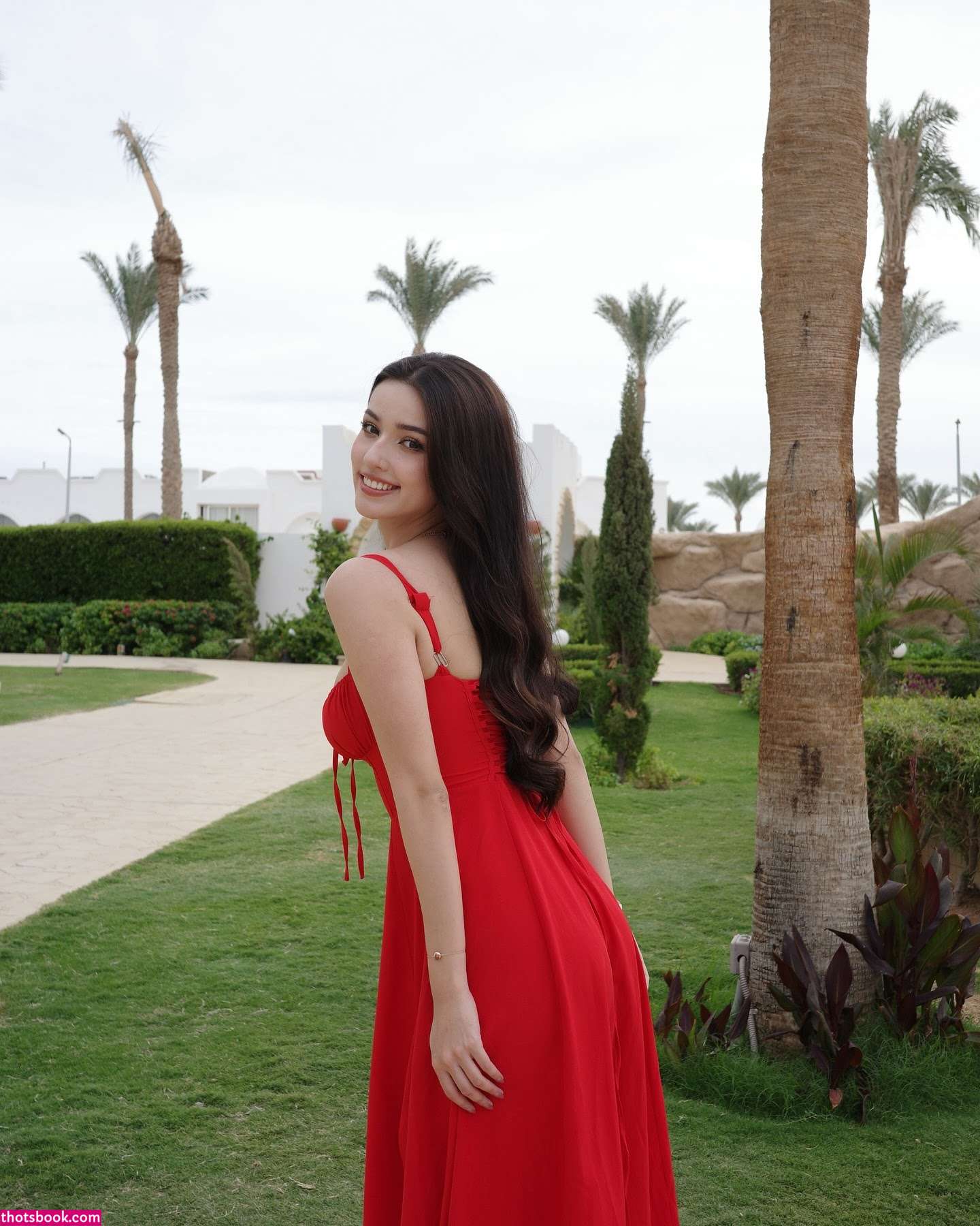 Arabella Gregory Photo #27