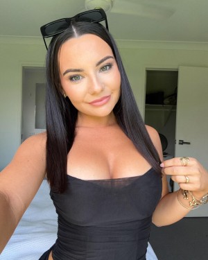 Cher Quinn Photo #22