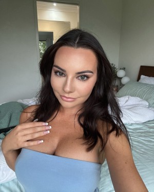 Cher Quinn Photo #29