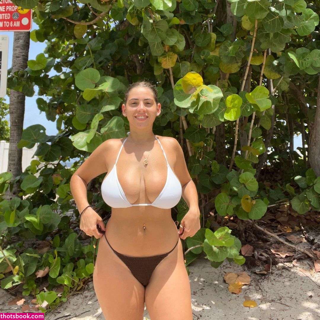 Ayamarieee Photo #13