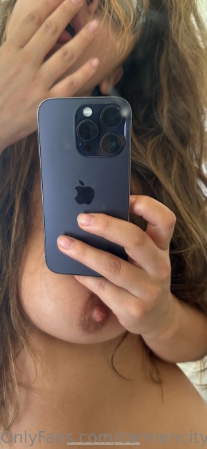 Carmen Pistolas Photo #14