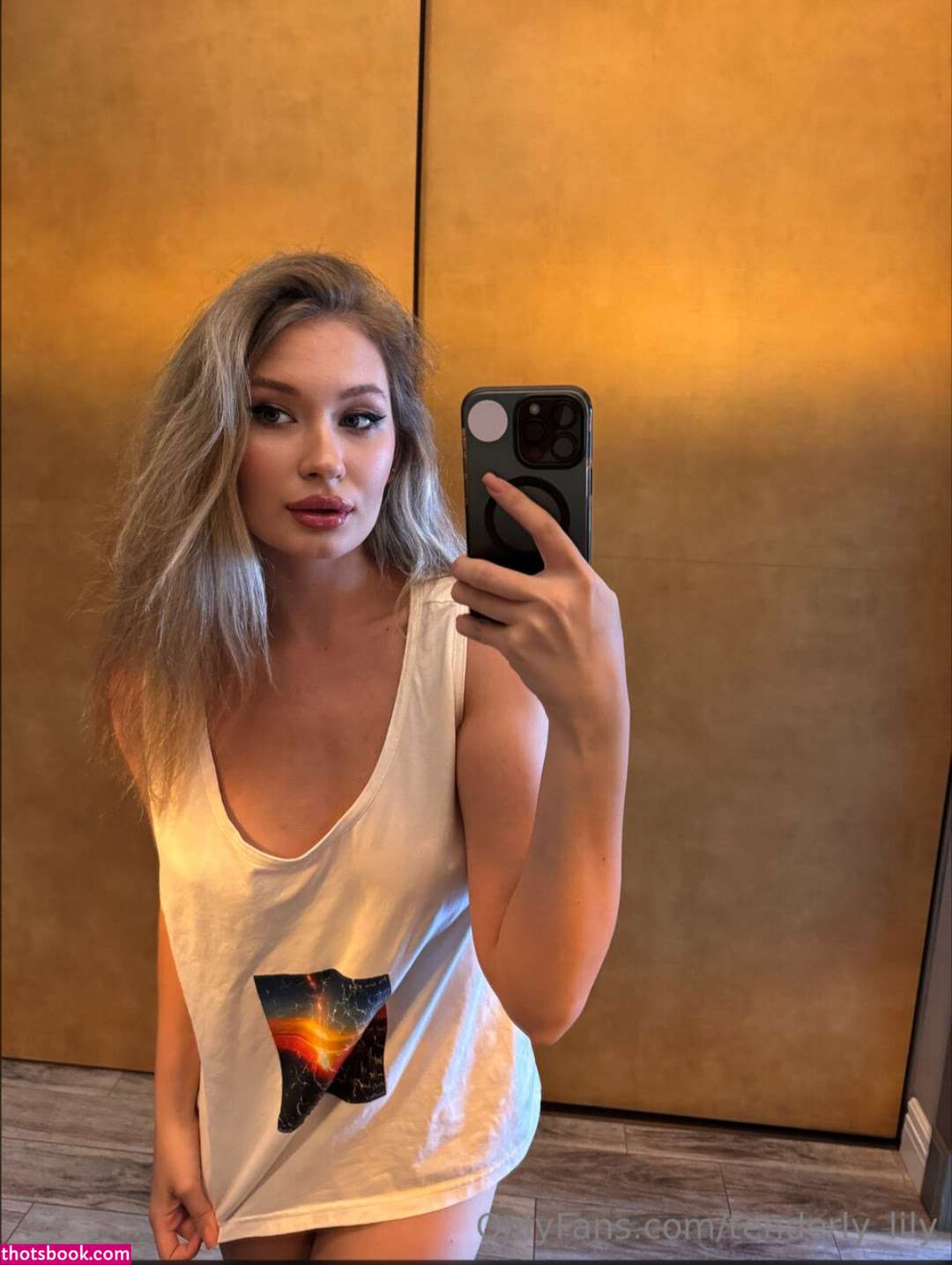 Jenny Fire Photo #17