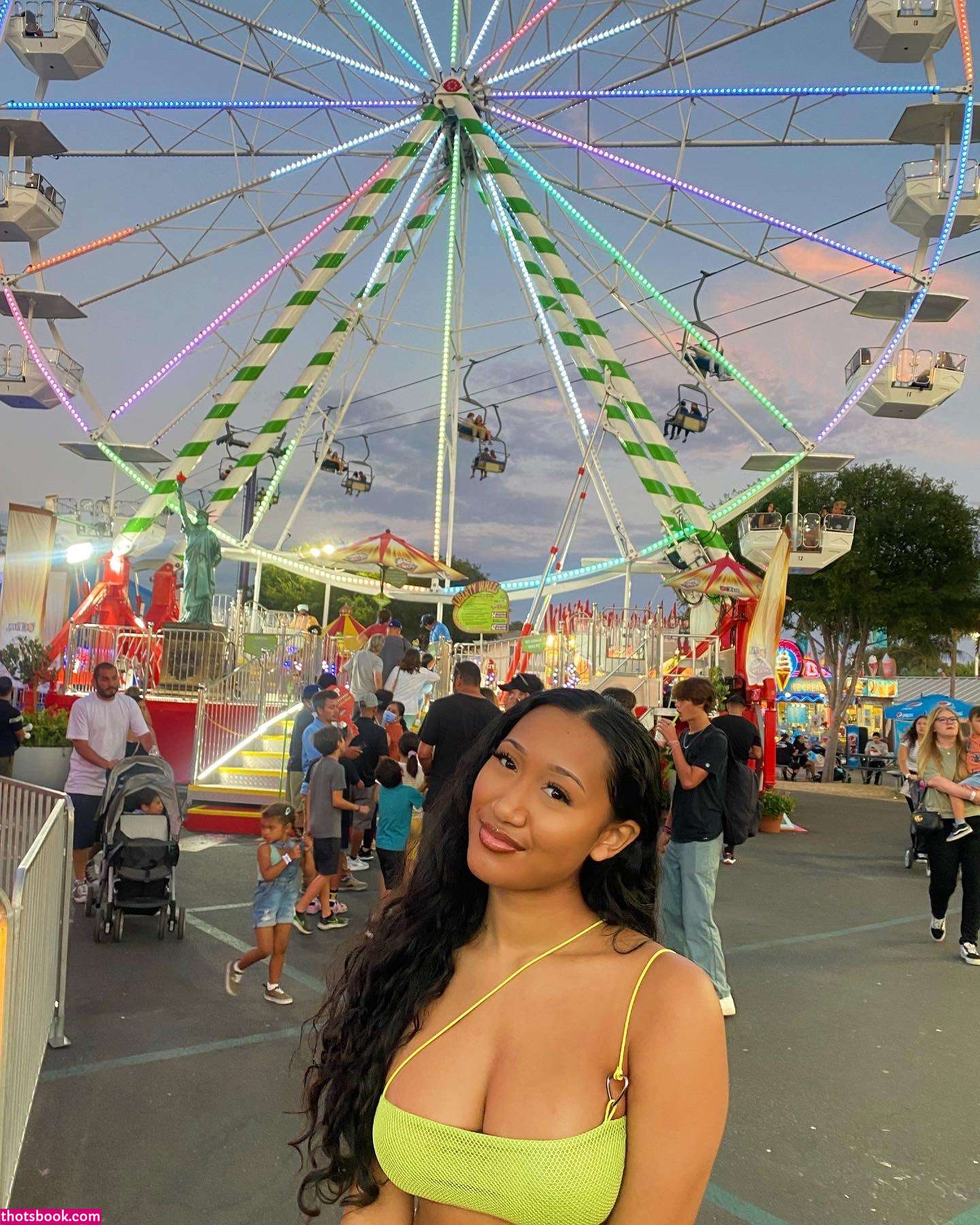 Drew Valentina Photo #5