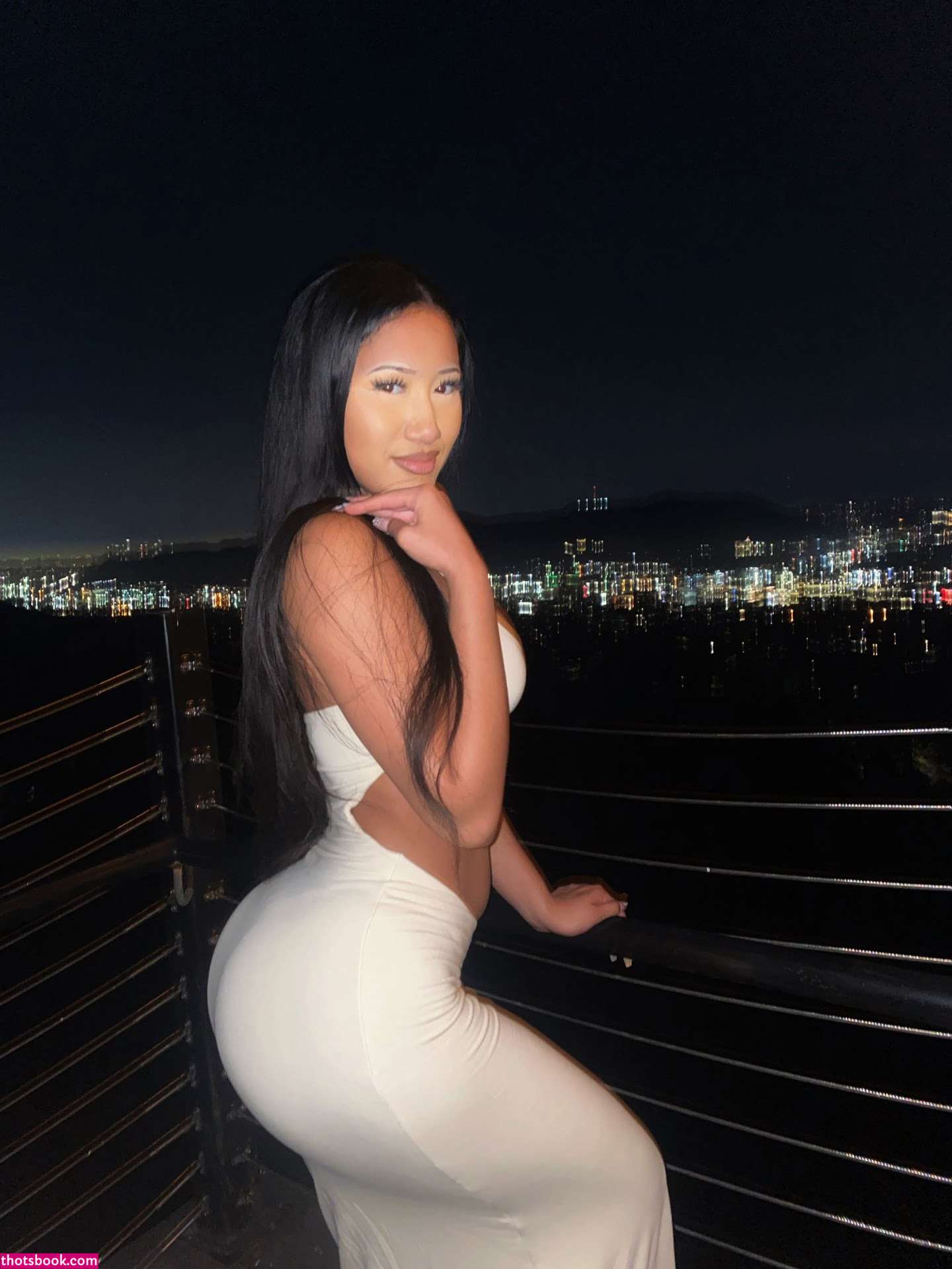 Drew Valentina Photo #11