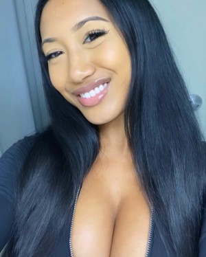 Drew Valentina Photo #9