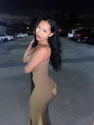 Drew Valentina Photo #13