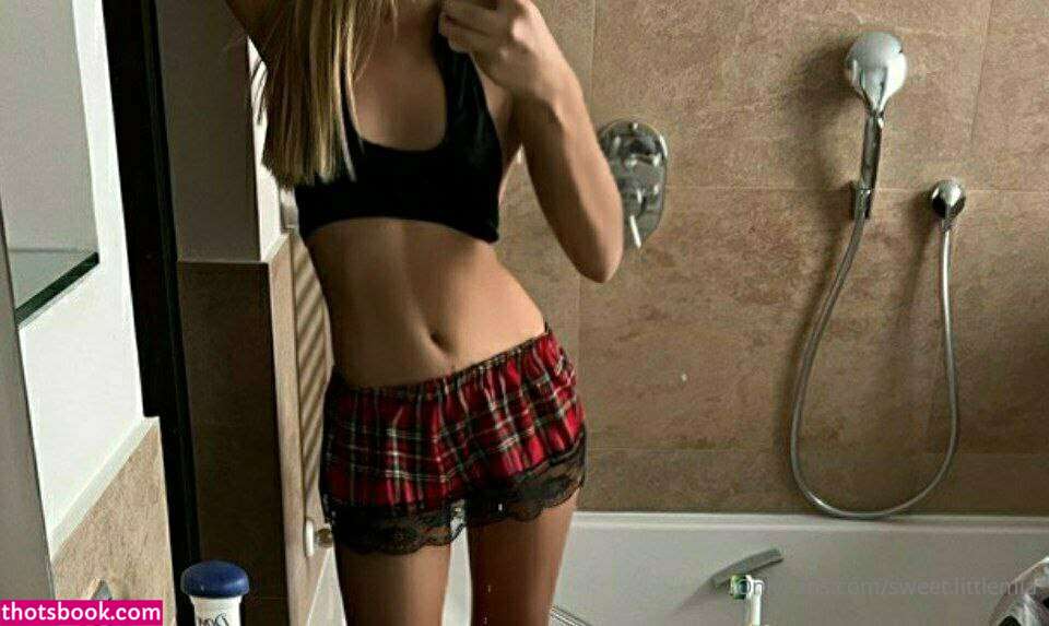 Sweet Little Mia Photo #29