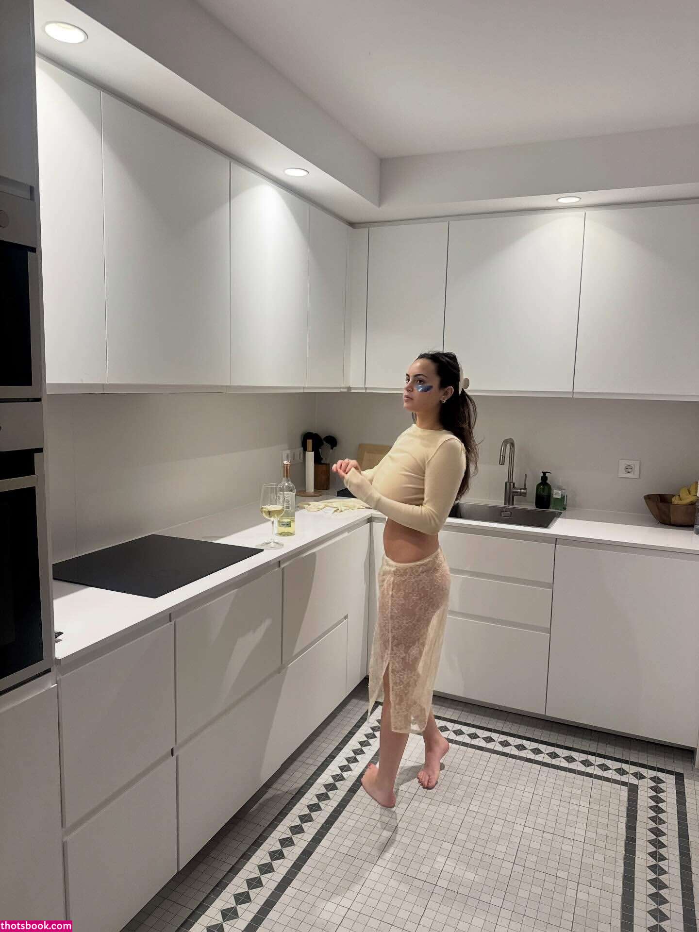 Sarabella Harris Photo #124