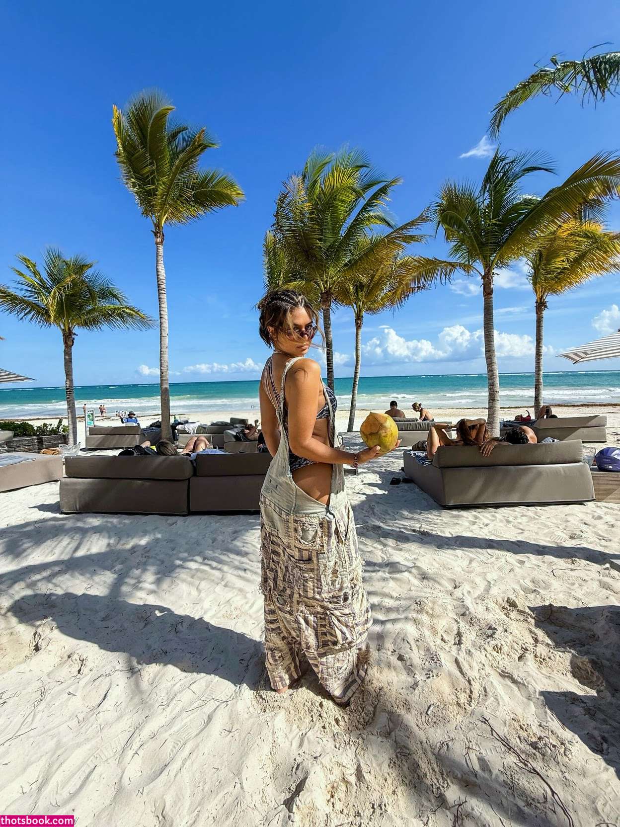 Sofia Jamora Photo #249