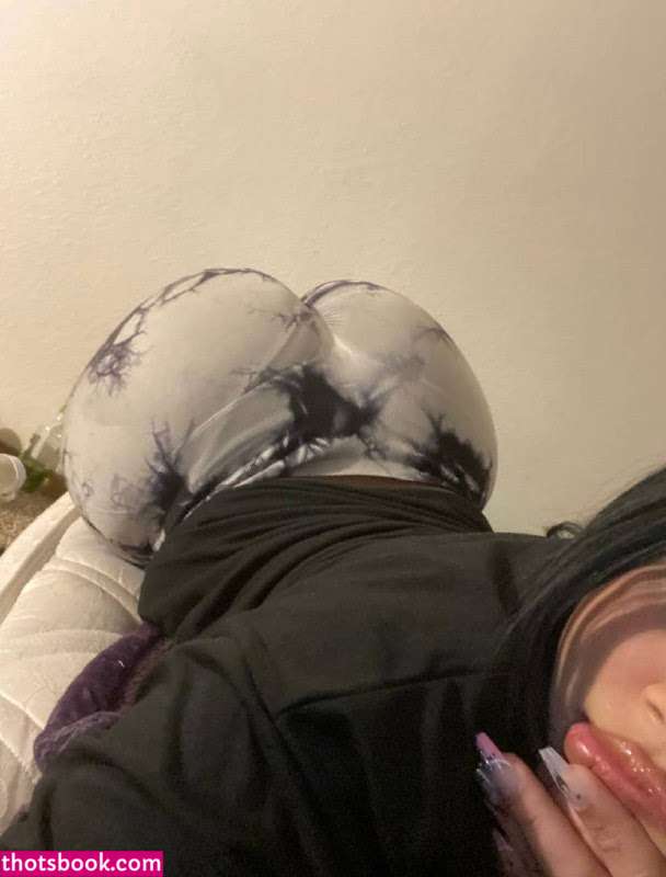 Desireeth Rojas Photo #4