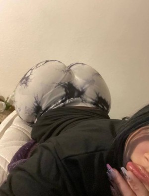 Desireeth Rojas Photo #4