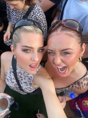 Ellie Middleton Photo #25