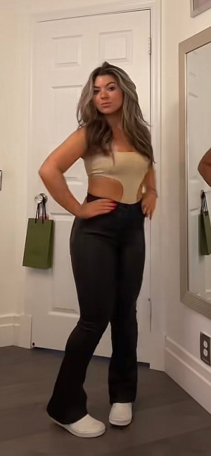 Gabby Silver Photo #9