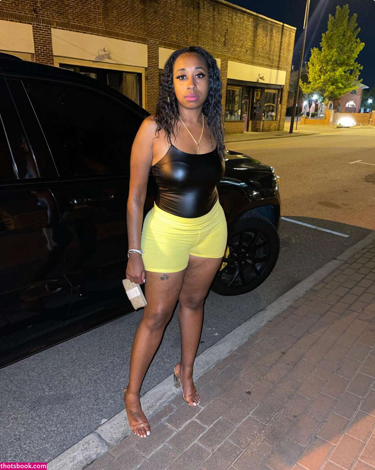 Tiffany Renee Photo #4