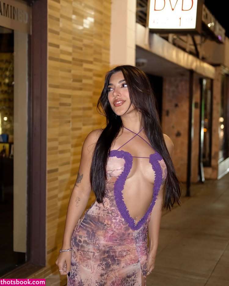 kn0bbyknees Photo #1