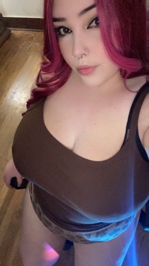 Oxchloebearxo Photo #7