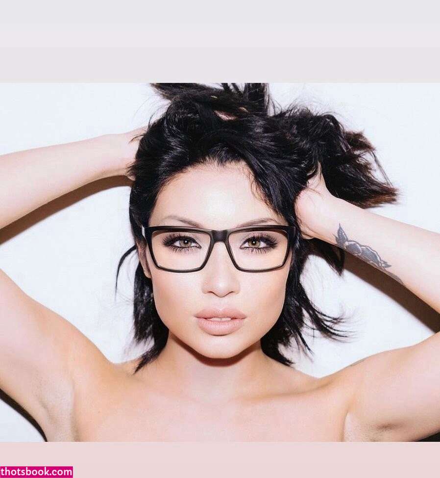 Rina Ellis Photo #29