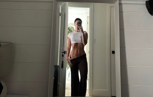 Urgymbae Jade Photo #1