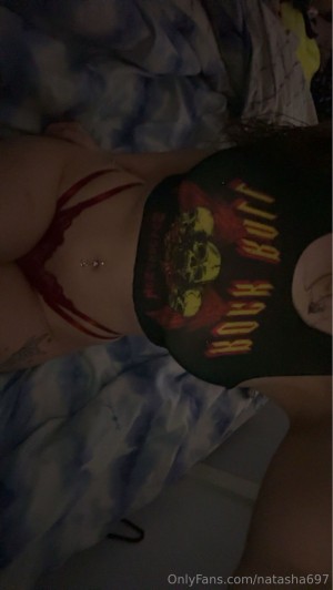 natasha697 Photo #25