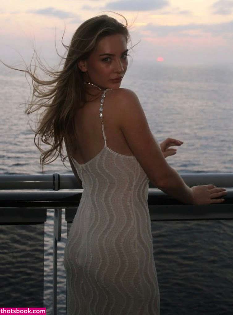 Beth lily Photo #443