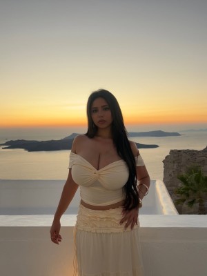 Coral Sharon Photo #32