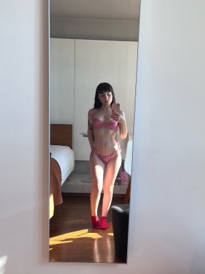 violetitangel Photo #23