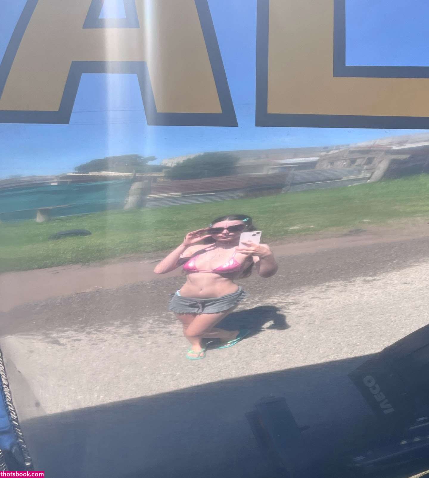 violetitangel Photo #28