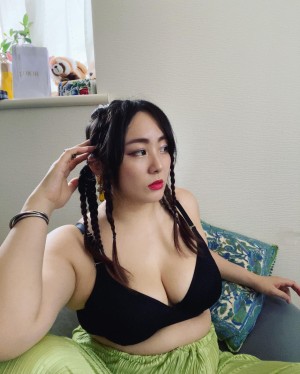 Yuna Manase Photo #22