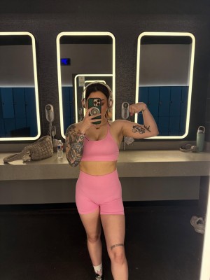 Amaris Blair Photo #6