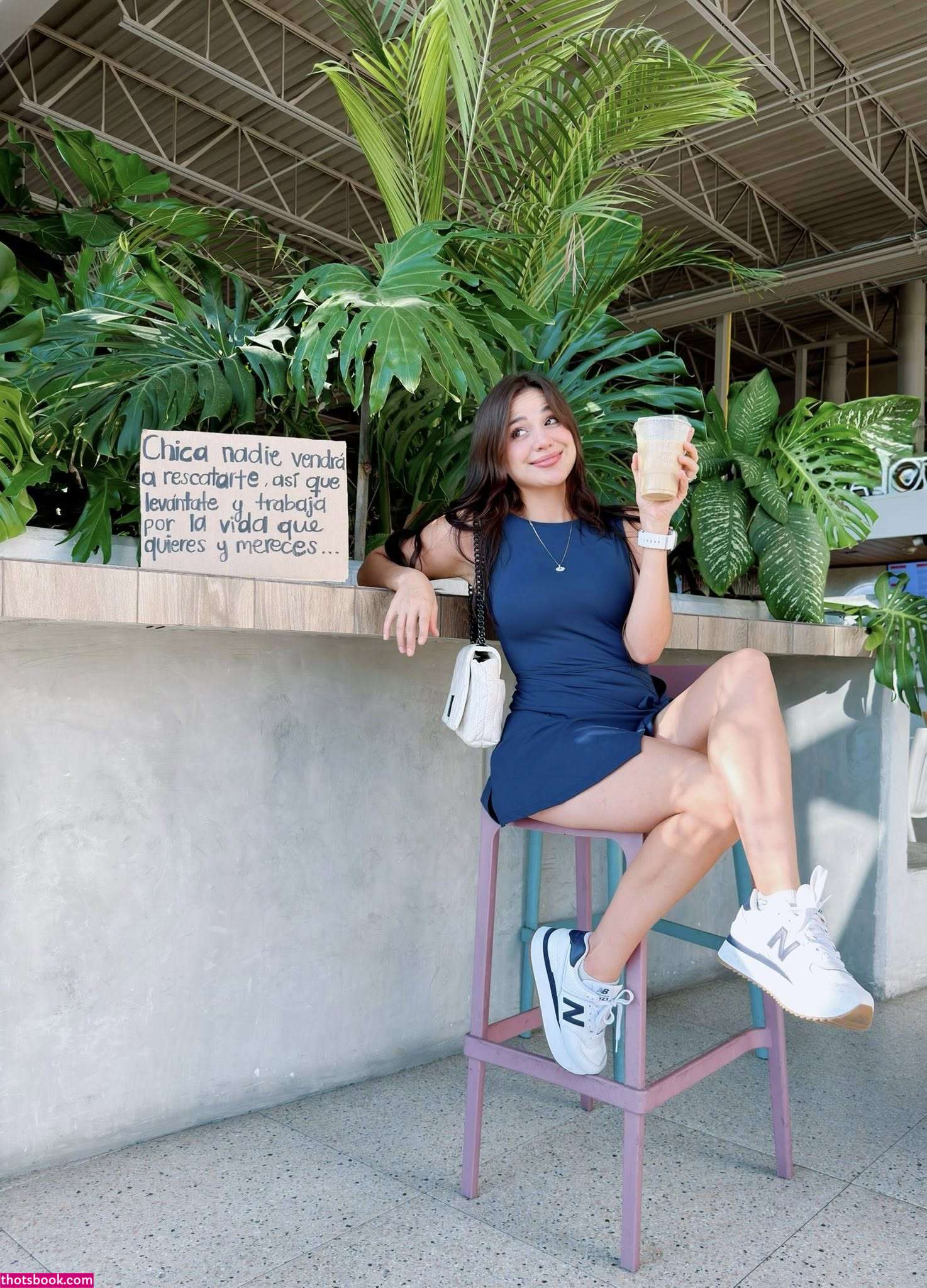 Ana Morquecho Photo #9