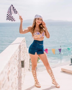 Ana Morquecho Photo #28