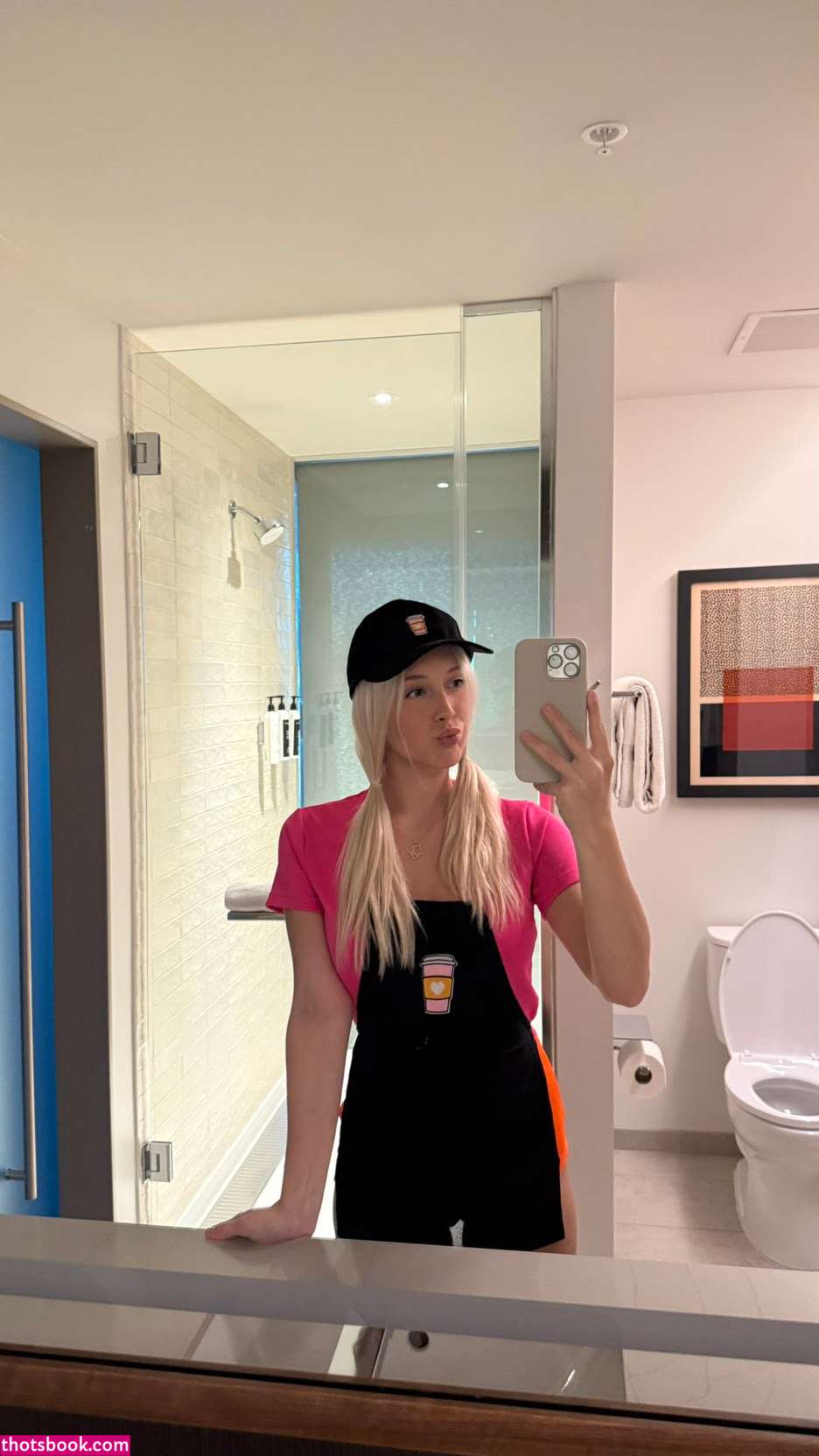 Julia Tate Photo #25