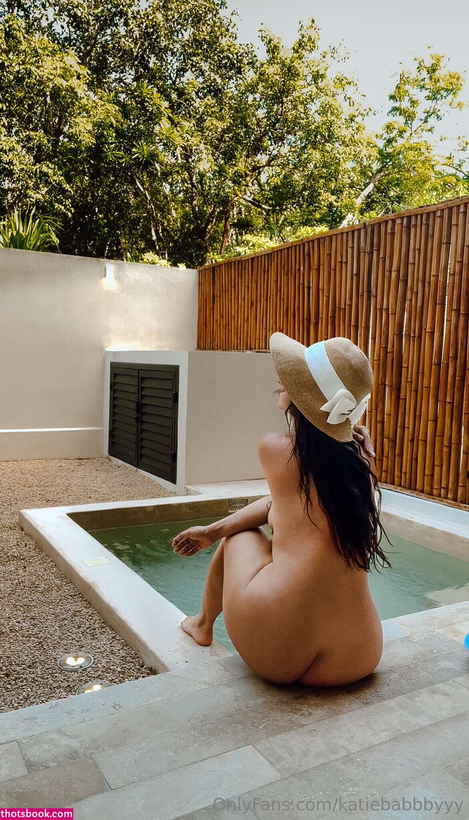 Kait Marie Photo #10