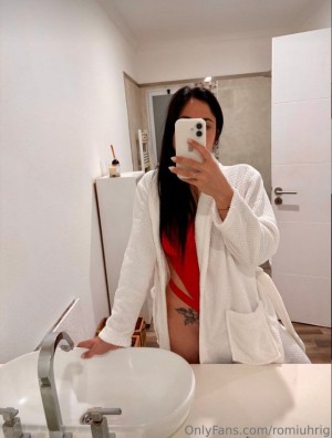 Romina Uhrig Photo #3