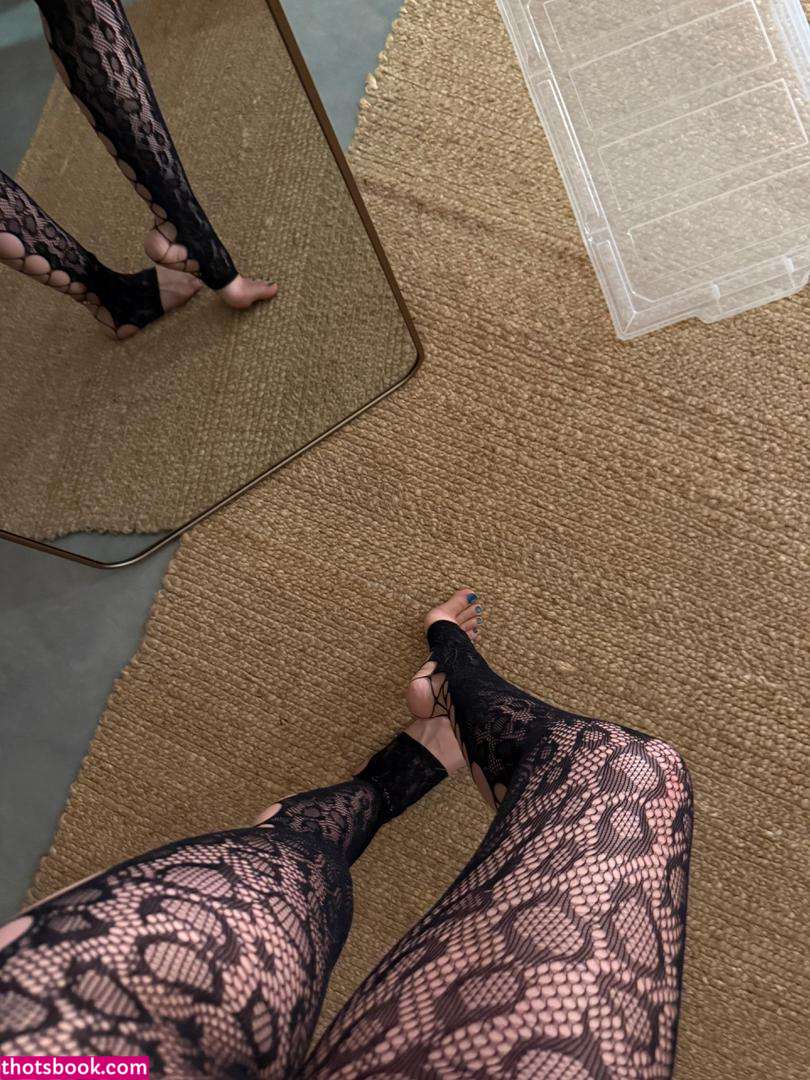 Hollyloly Photo #246