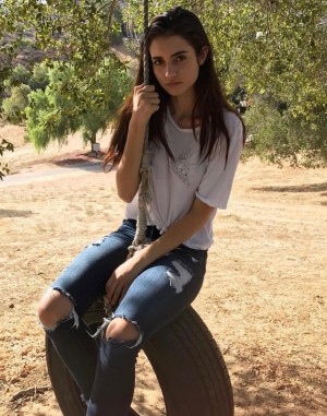 Sarah Curr Photo #112