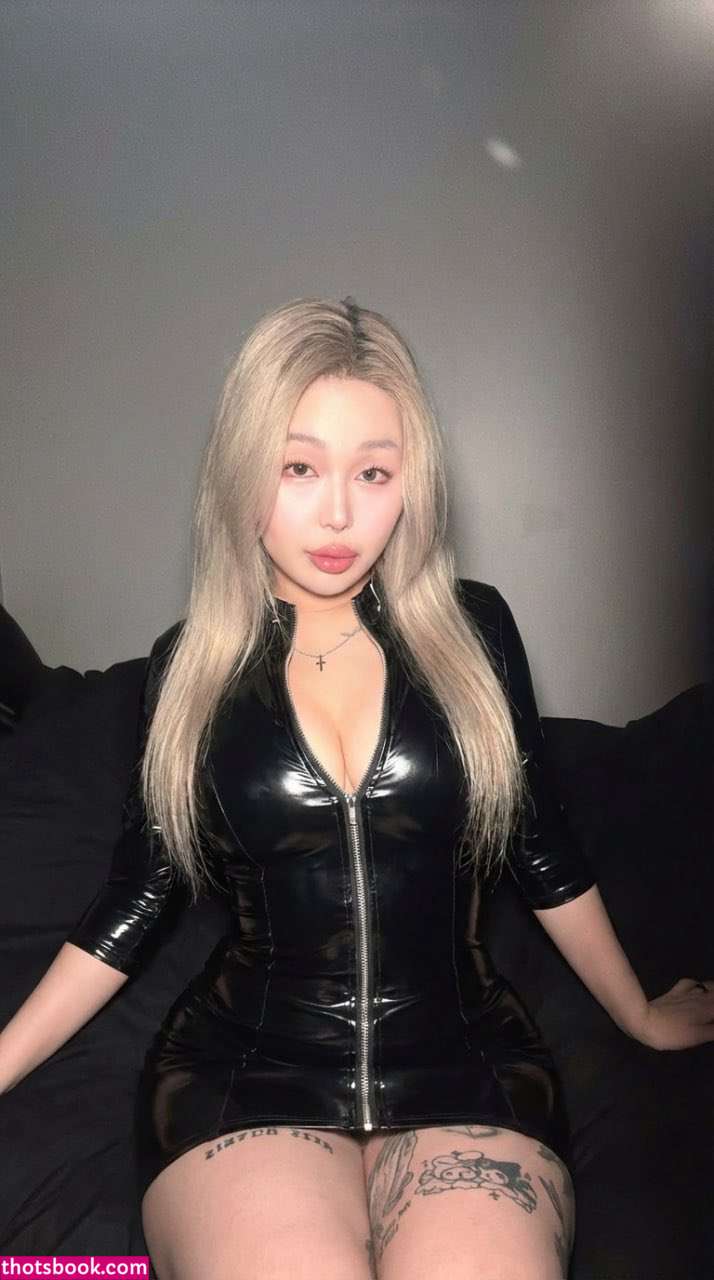 carrienoona Photo #17