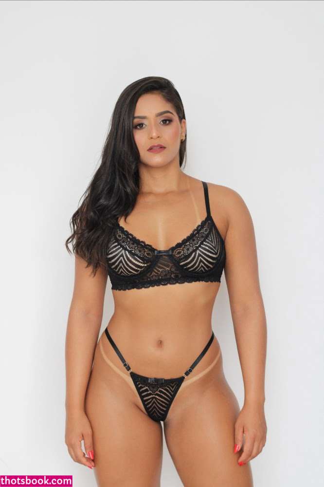 Bianca Cordeiro Photo #10