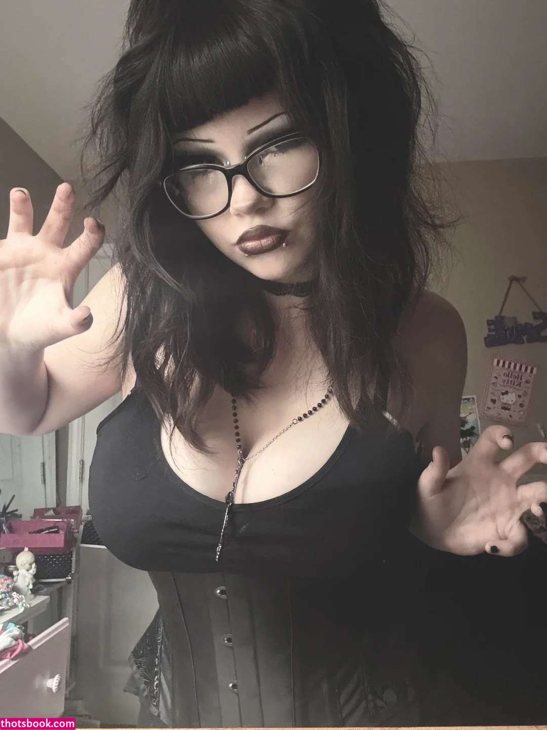 Boysenberryodd8112 Photo #5