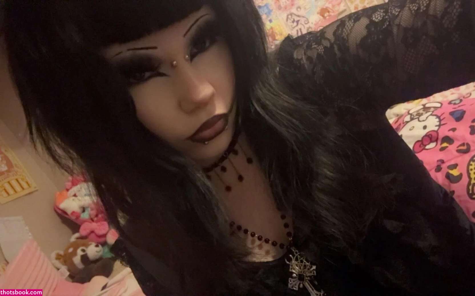 Boysenberryodd8112 Photo #7