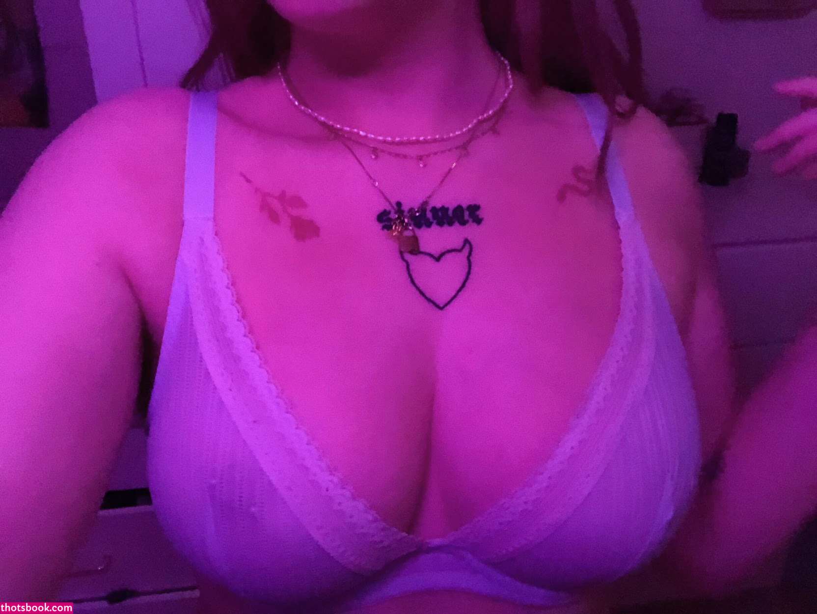 brattyredhead98 Photo #22